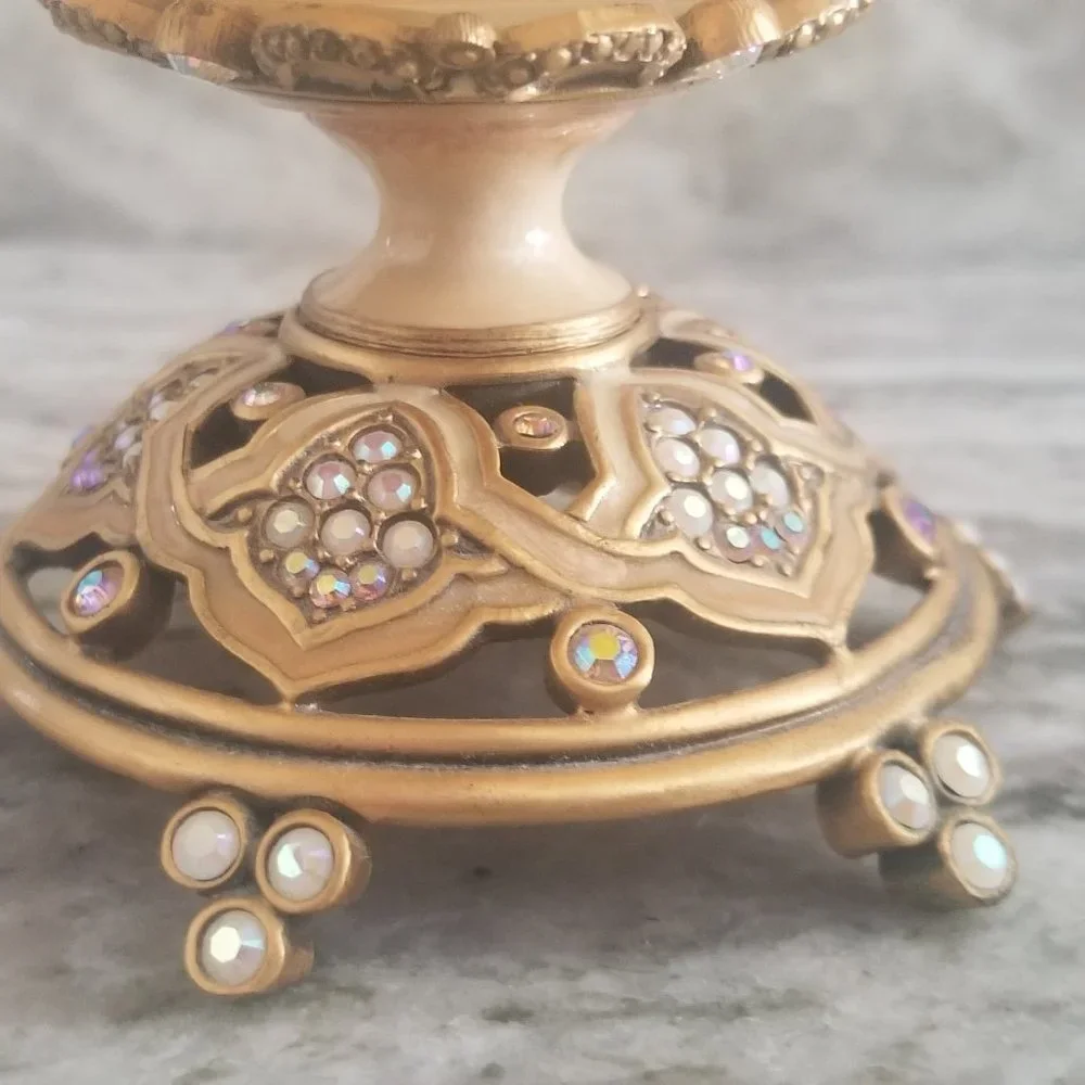 JAY STRONGWATER SHELL SHAPED SCROLL CRYSTAL ENAMEL VANITY SOAP DISH JEWELRY TRAY
